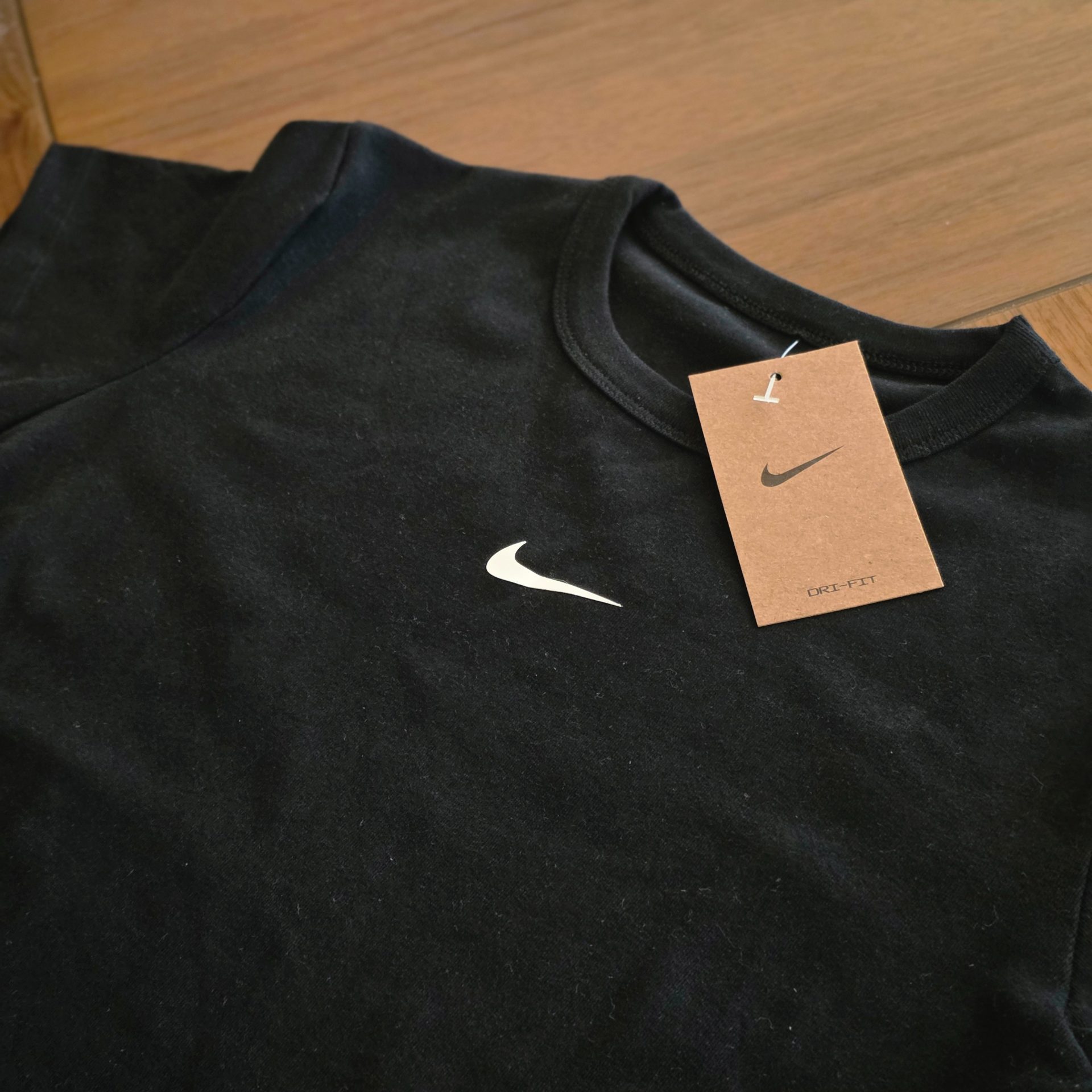 Blusa NK Vinil